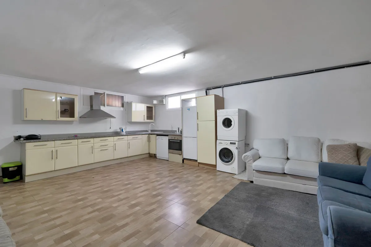 6fe71dc1-386c-46cc-bb36-c09a9aee8ffb