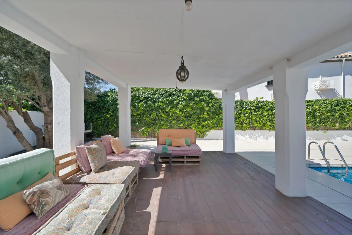 a12b4e19-8dcf-4e4b-8818-79b1dc05a15b