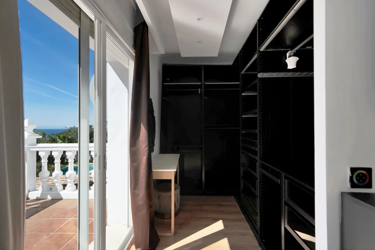 a62f2fa8-6c48-46e6-84a1-f0490c3329e3