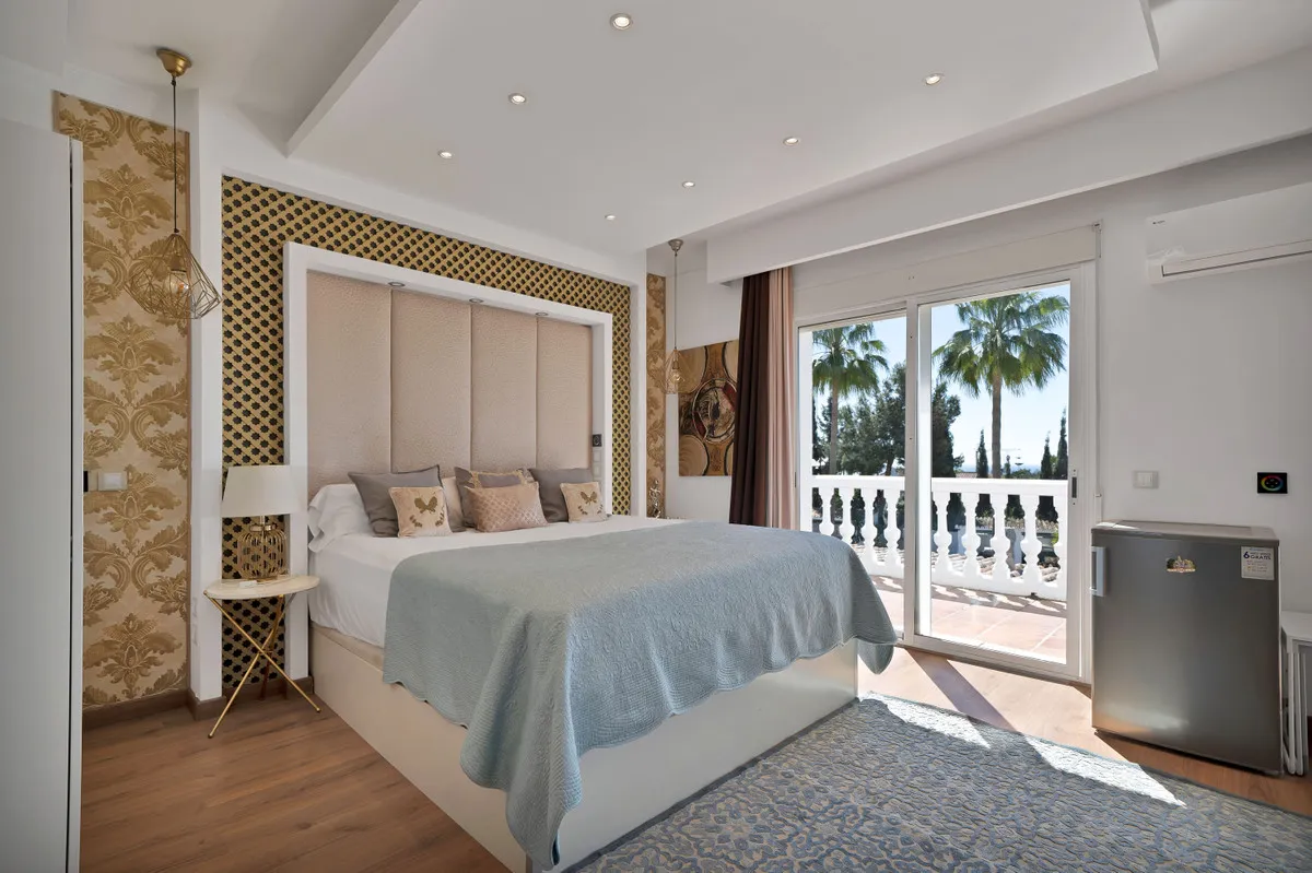 de4a327d-9fea-4a50-8b87-3eb298a8c58a