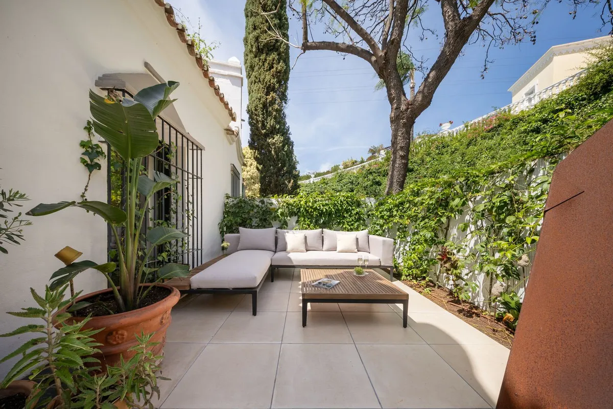 6f3dc5a9-1fce-4f11-a9e5-8e569b71b186