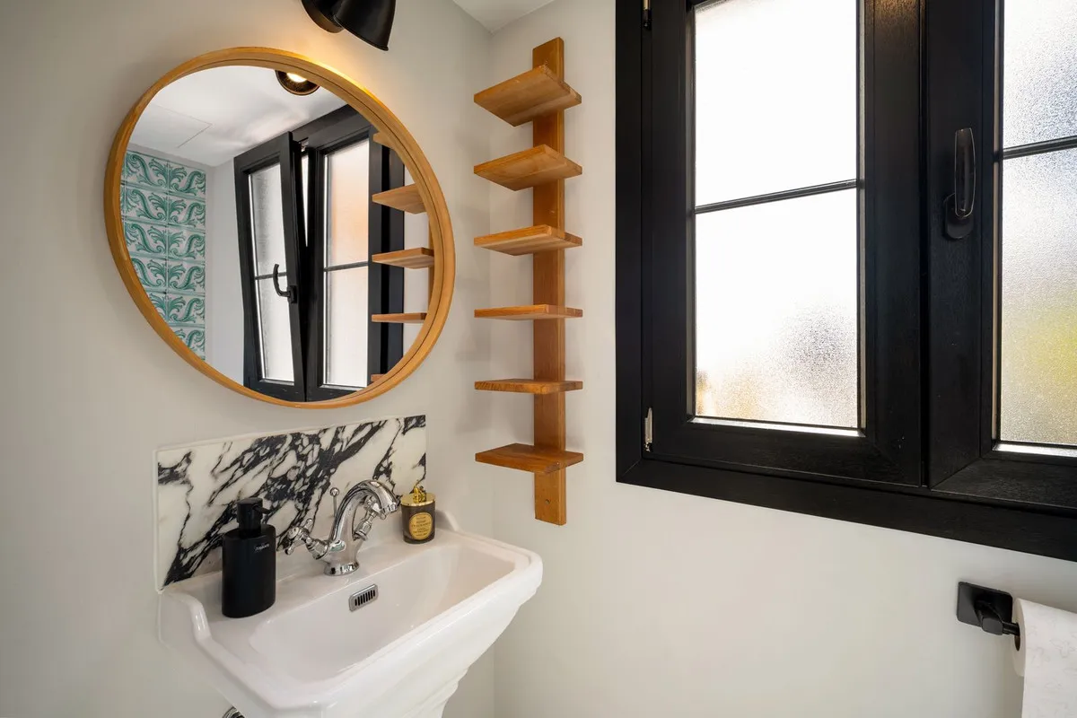 9b3105b3-ce2f-4a97-9cc5-7cdea39f4455