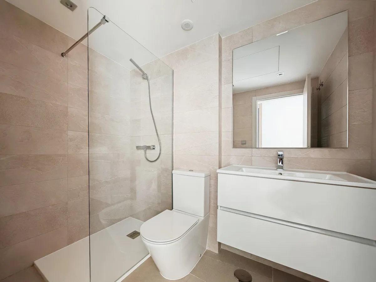 098c7b17-787e-4d07-9b70-612036a72f1d