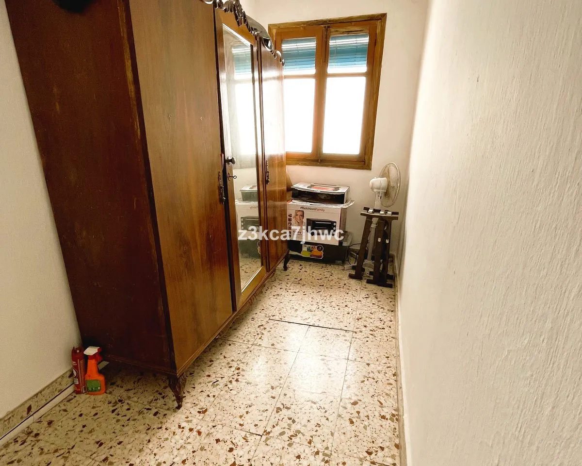 65b5225d-d246-4376-b7e7-b6660f860408