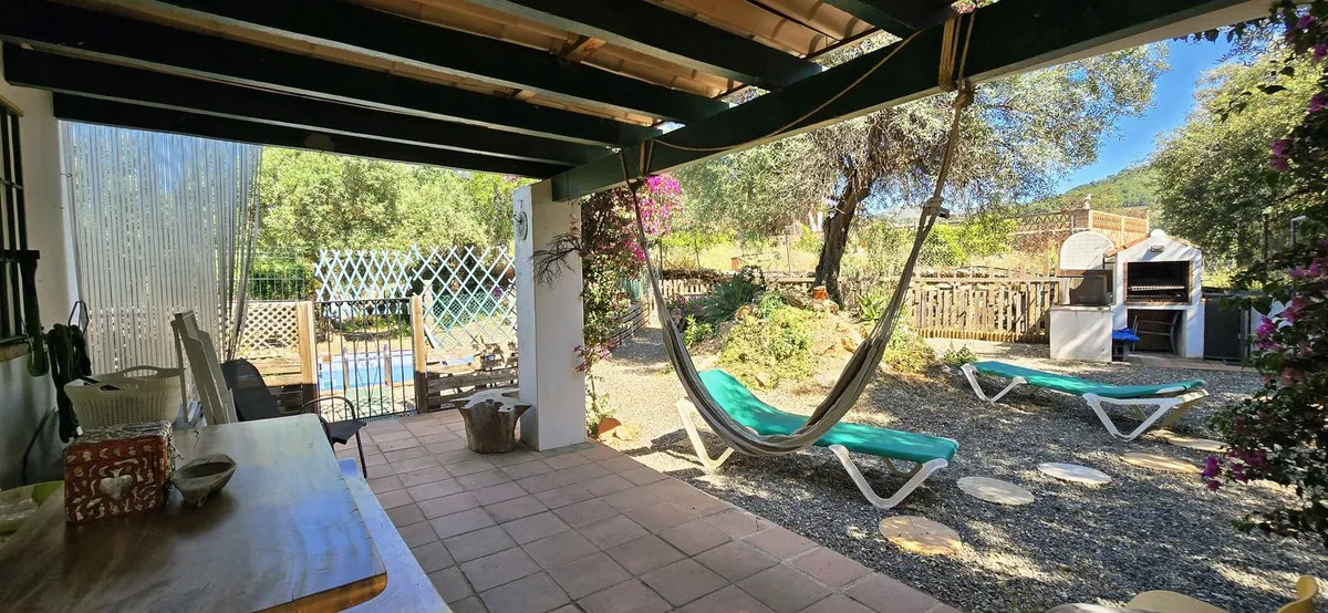 58f4b034-41d9-4226-89bb-fc018c2a6d22