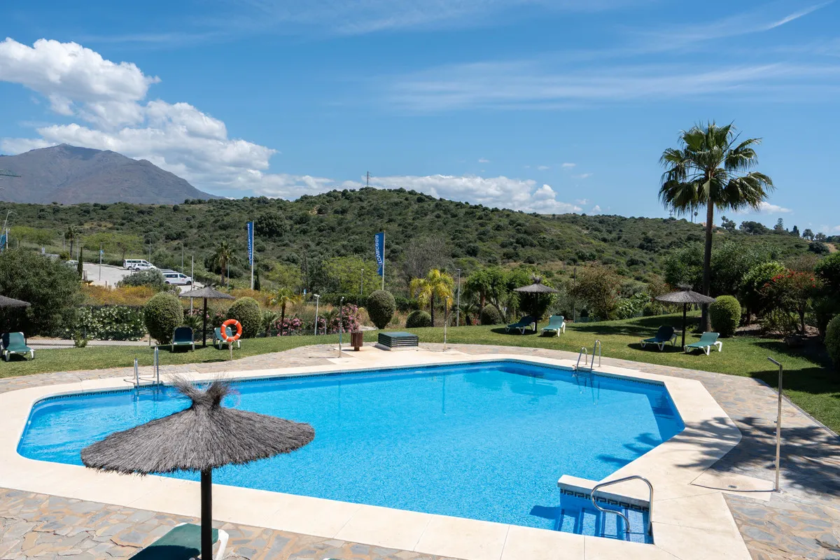 59a418d1-c842-4a32-ad80-5a85a0fb5c55