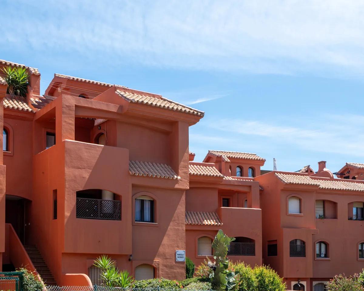 974c93a0-74a4-4d0a-ba65-6ac9e3250123