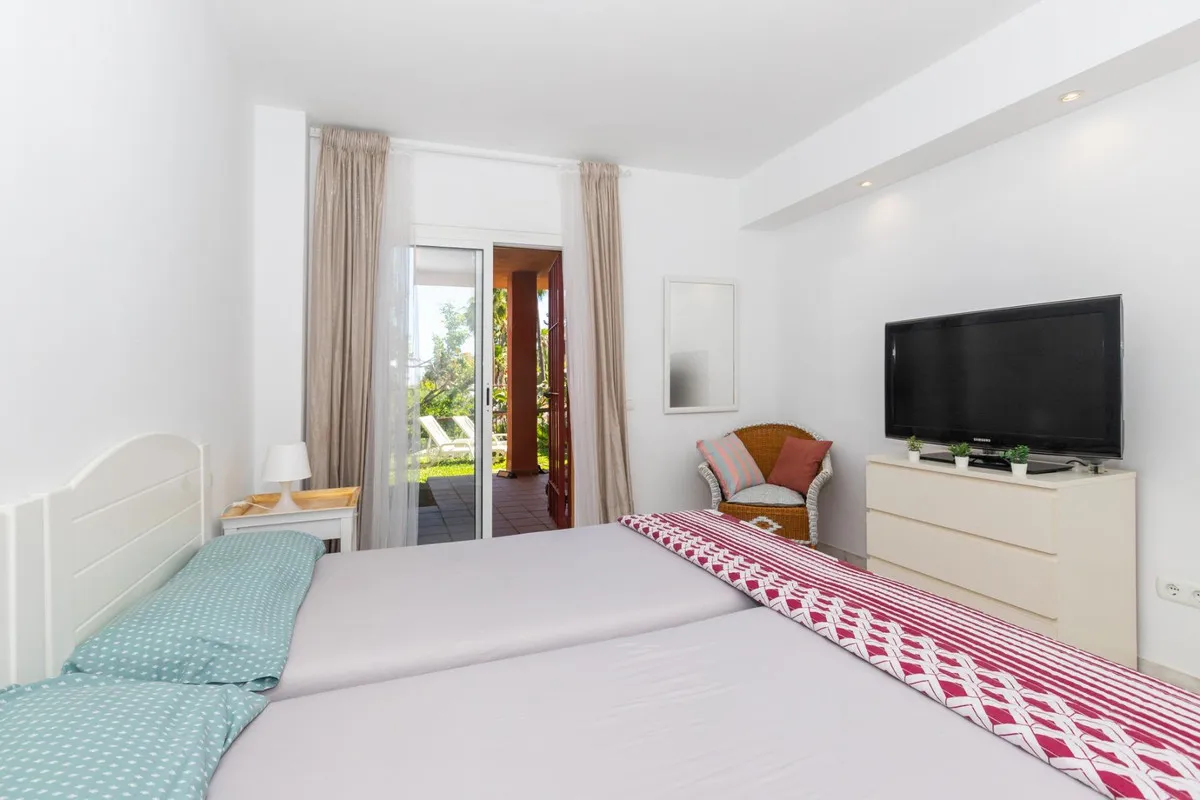 13bda7a0-7ad8-4fbb-bf20-cf07c37d9766