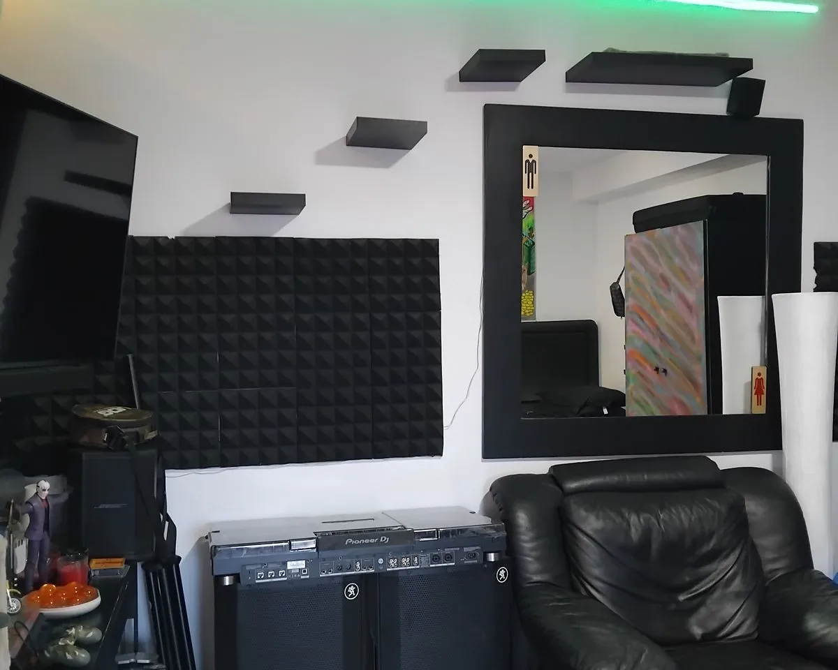 1caba7db-d413-4e7c-b464-6fc2806b0f98