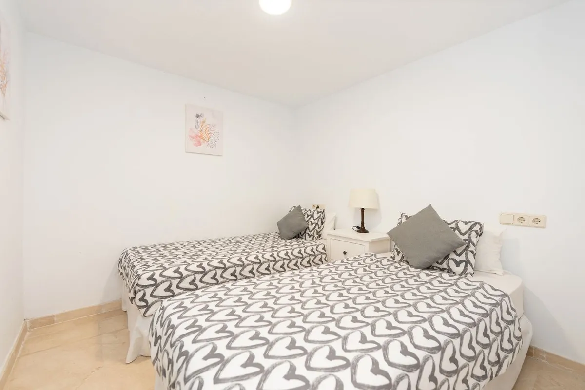 45243bb1-161e-4f85-9705-df7bc201ba46