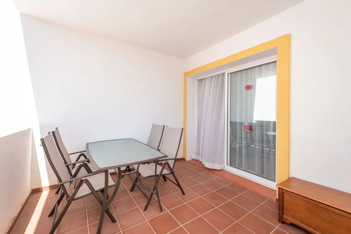 9f8b150b-b774-467c-9499-e92e897da115