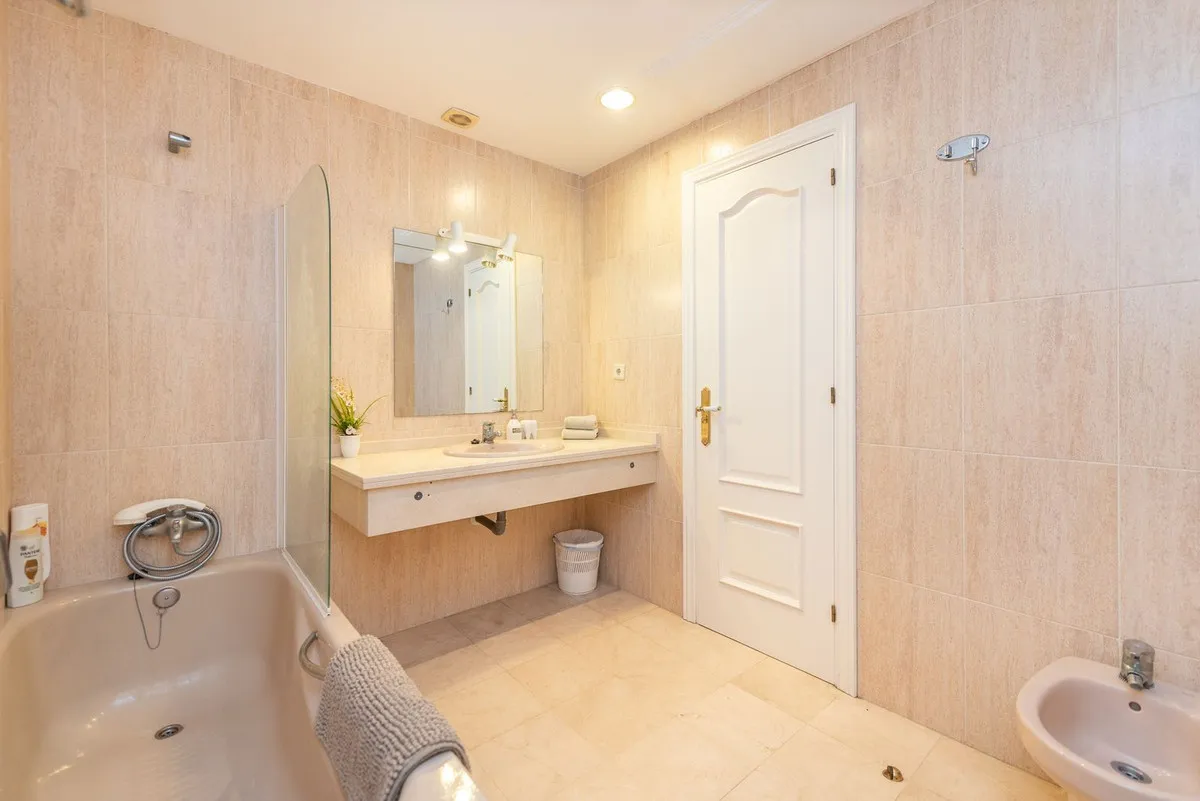 de797f1f-c869-44d2-acdc-323367ea298f