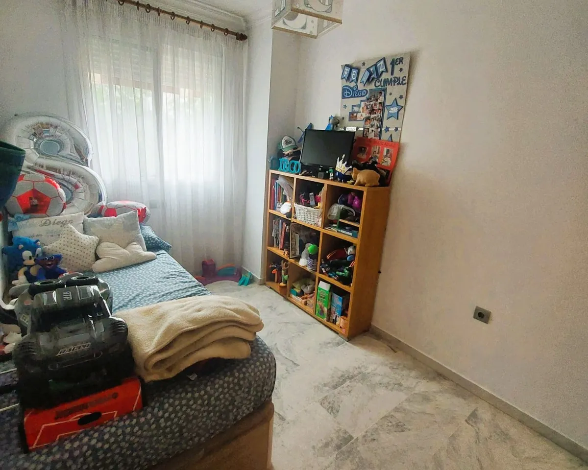 01798242-aede-49a5-8b3b-9f1b96993b06