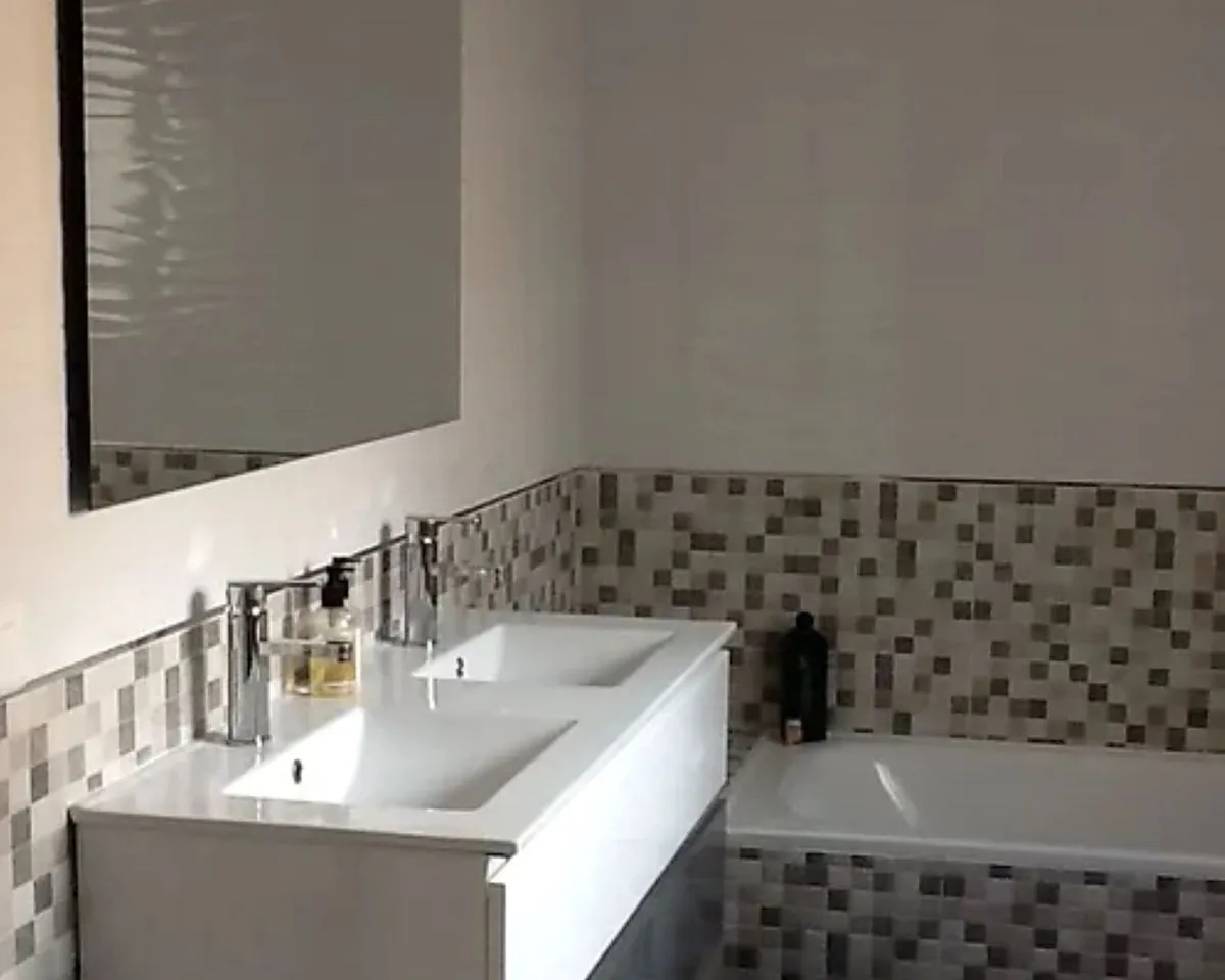 0a565d15-05c7-42be-a48d-1a351dbe55a3