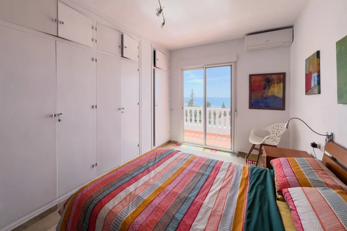 a3526331-780e-4004-869d-3e12e6cc8ee2