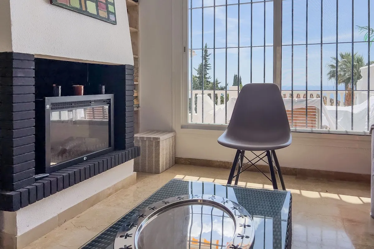 a42acb34-b64e-4dce-95b0-be8540c35cf0