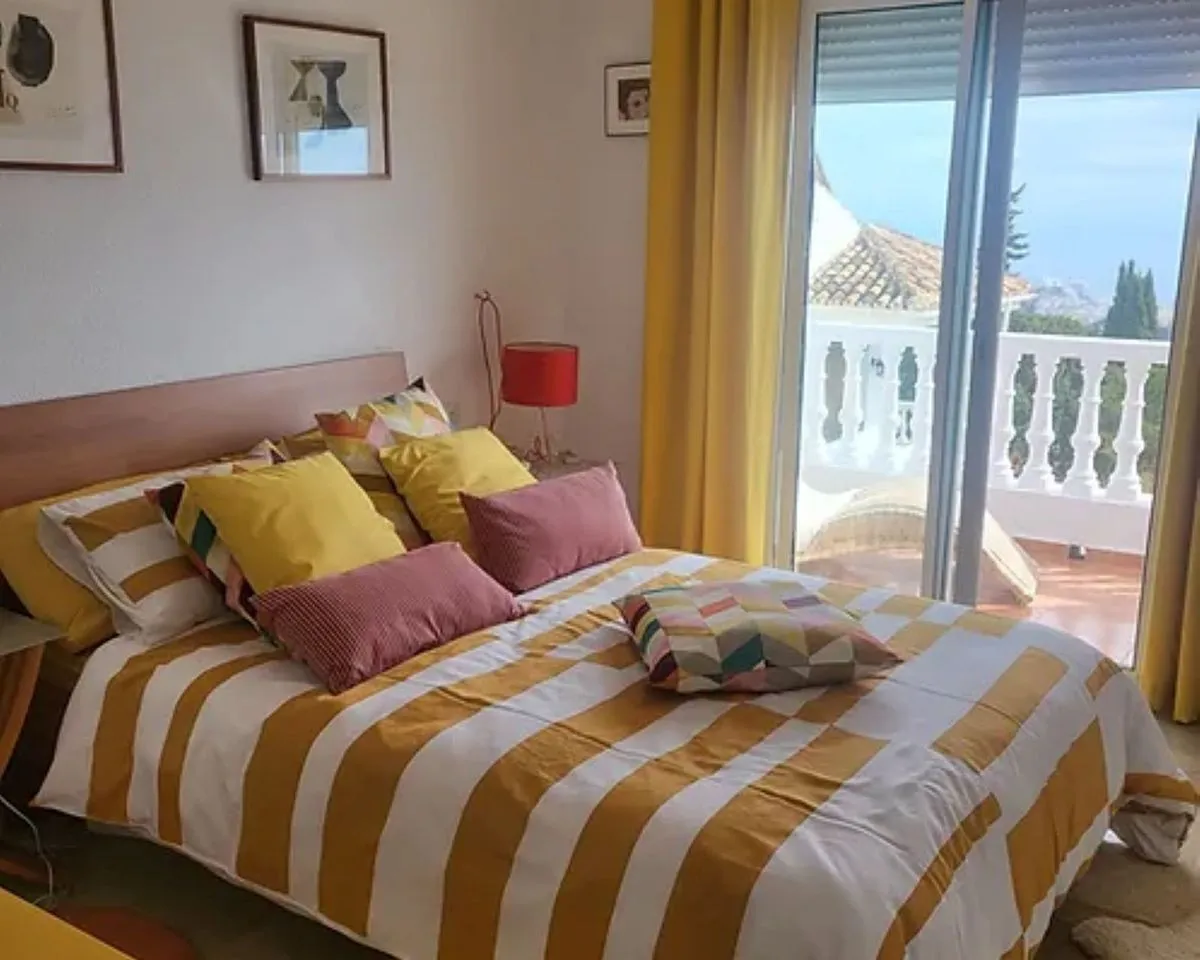 eb0ef686-7f21-4fda-896d-1d6369905835