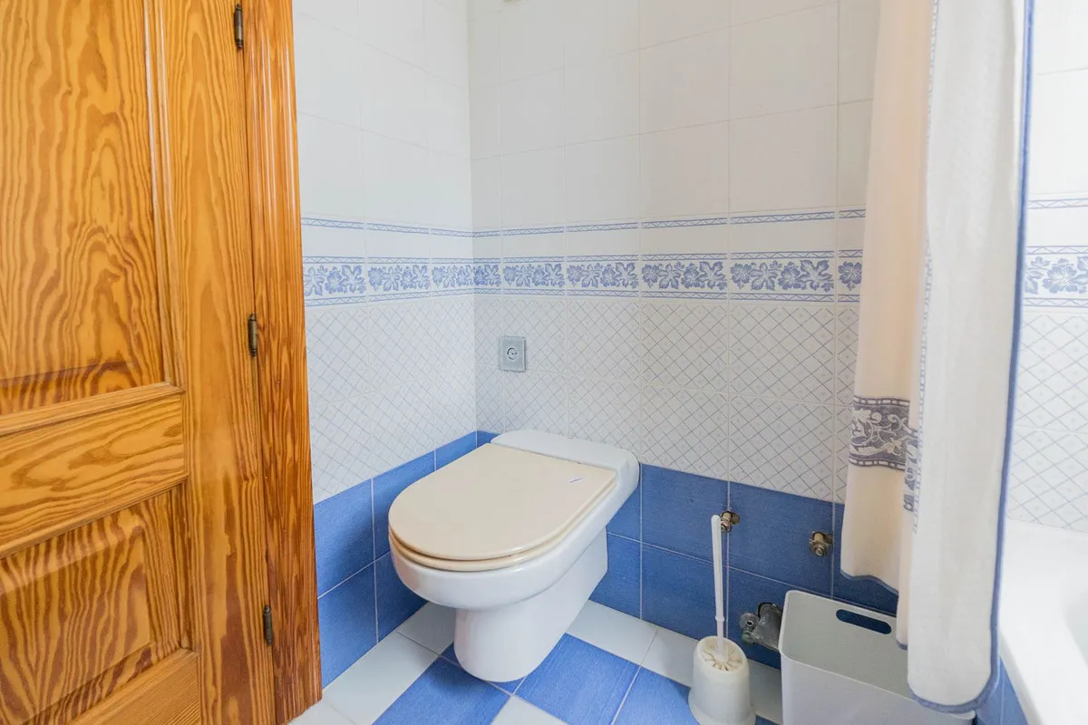 8ca4704e-689e-4016-907d-5bd611332035