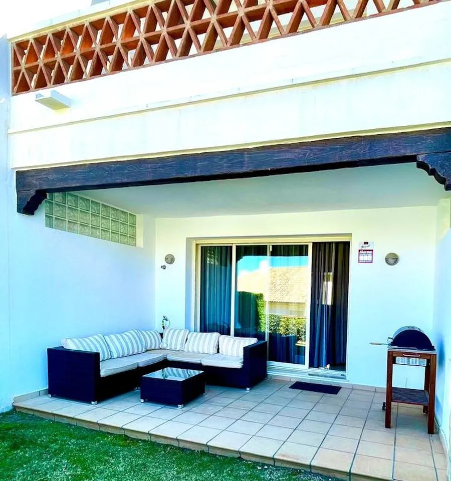 9d520904-d206-4ba6-81ce-ae7ce5053293