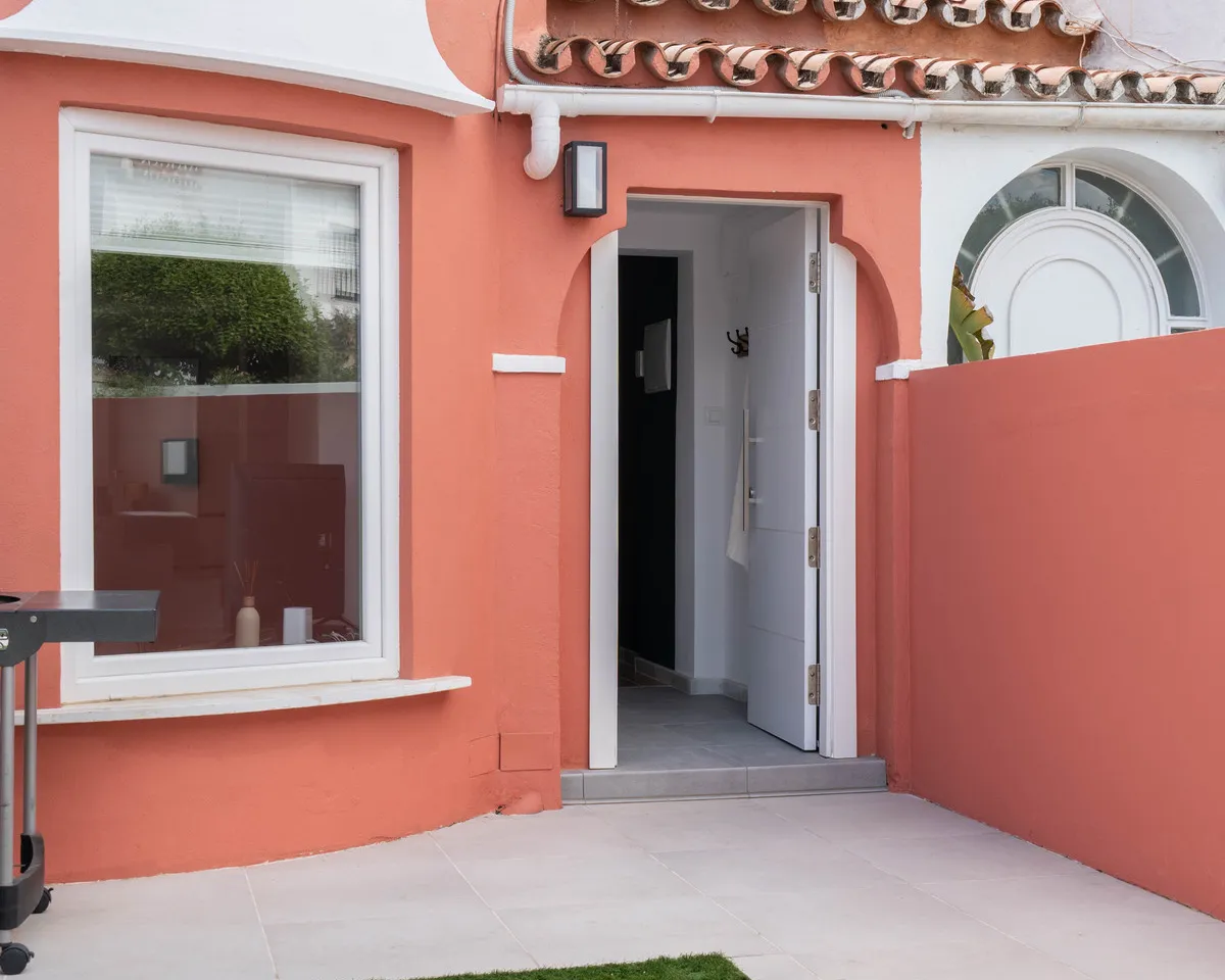 814952a6-7aaa-4e00-b2da-a6e0370d255c