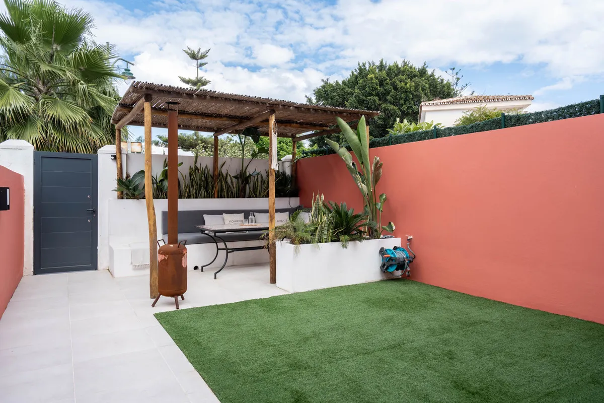 8d1953bd-f07c-47bf-98bc-7133c128ed1b