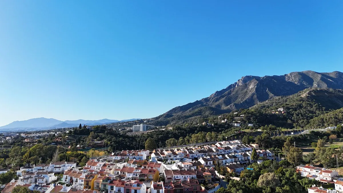 3b81904f-aae7-4838-ae6a-3a7347b0d0b8