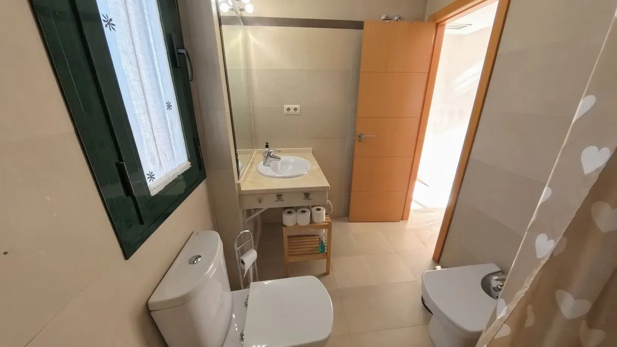 3ecb2c08-0754-4bb8-945d-26e40377fad6