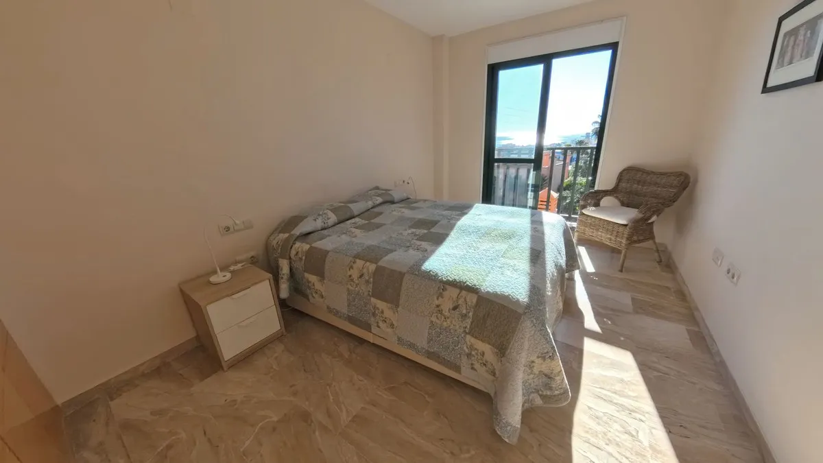 4f26f37e-eb4c-4c17-bd90-1a306aef934a