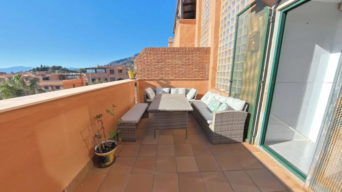 b8e42ec7-7266-4c6c-a8ad-1c7c5bf32eb7