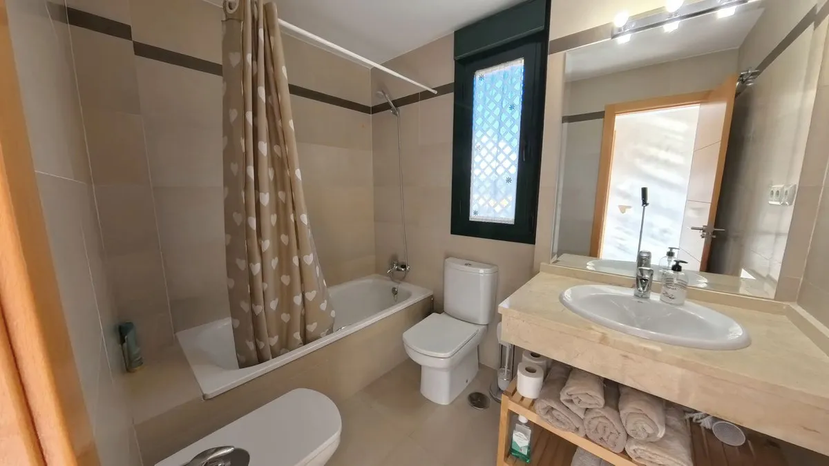 e2ef0089-fd32-4f35-a82f-fefa40d46aa4