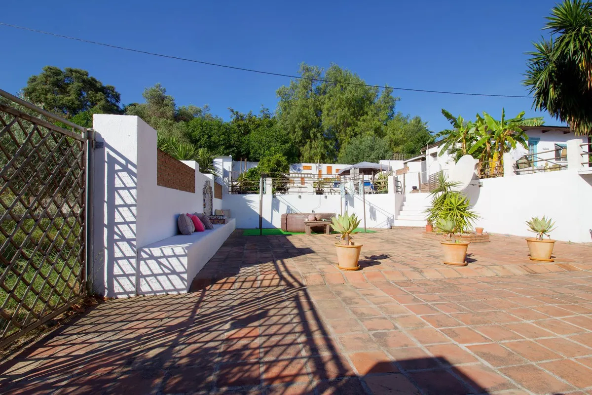 04a74206-1223-4476-aa0b-043fb47bc423