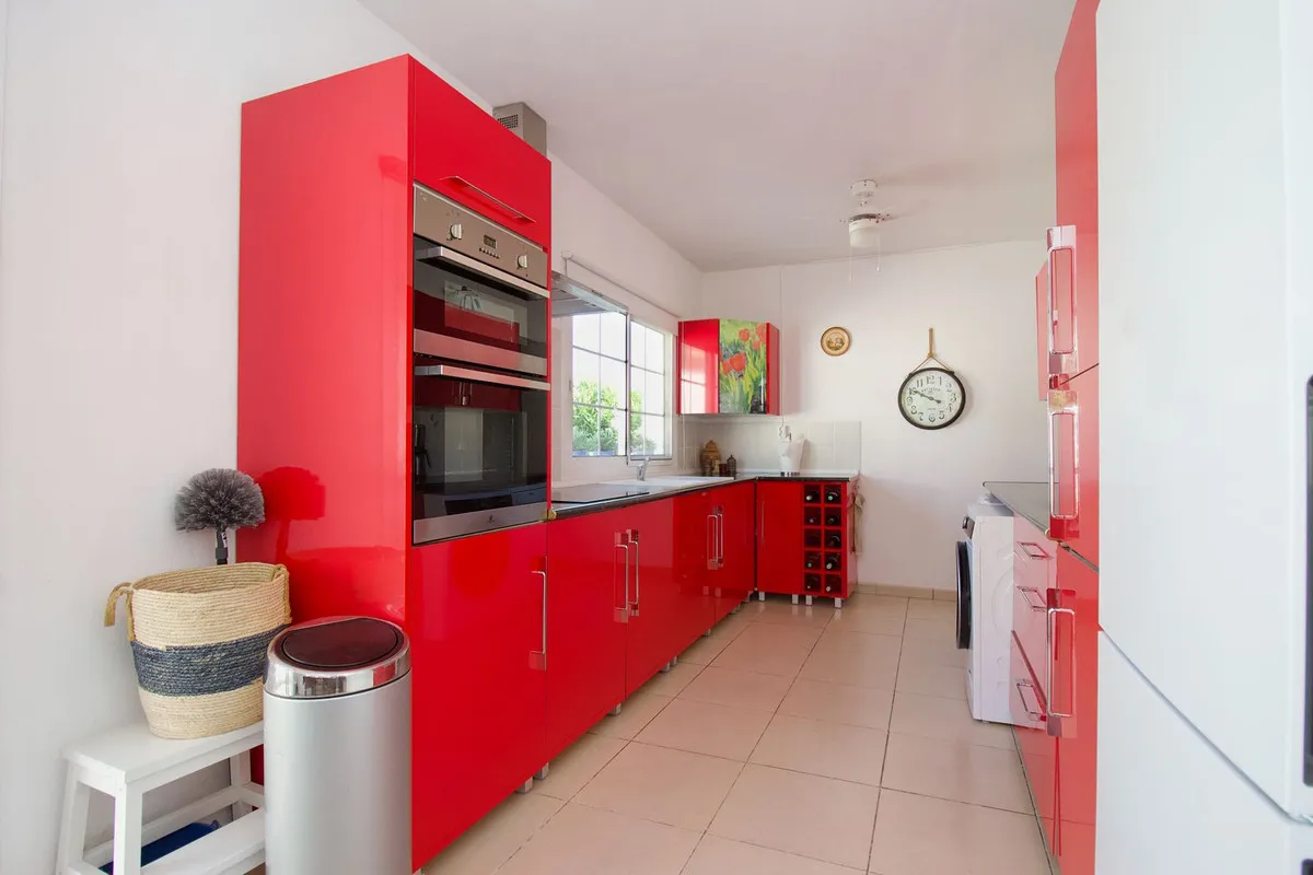 3723ff39-8de7-4258-bcd1-21c2e7c70e3a