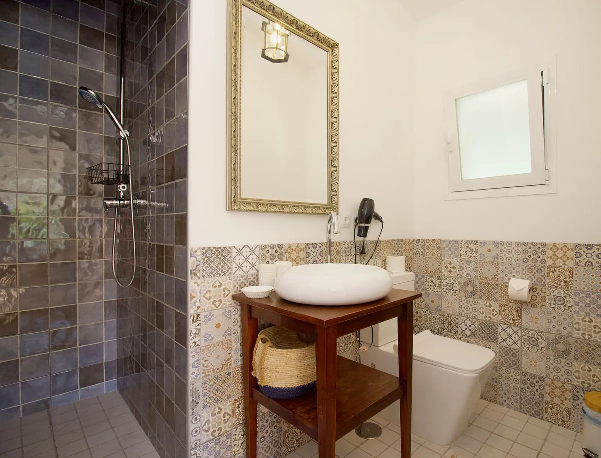 4ac1b246-09d9-484c-a302-0553983db06c