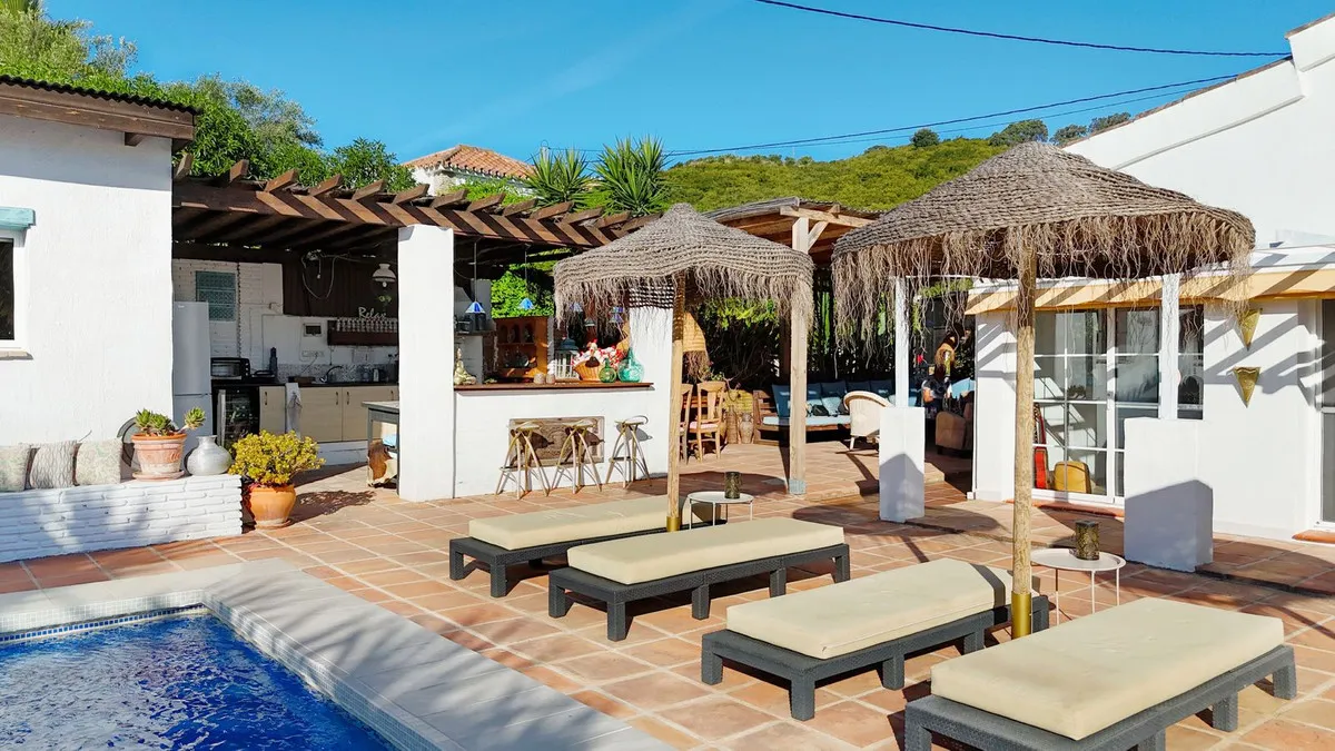 66838d1b-5526-4c52-a9f9-4cd175028596