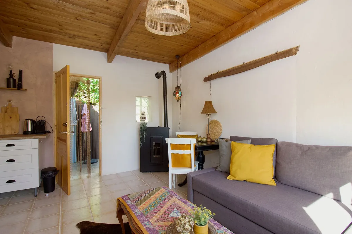 879c78b8-737b-4b29-b507-1165340bb732