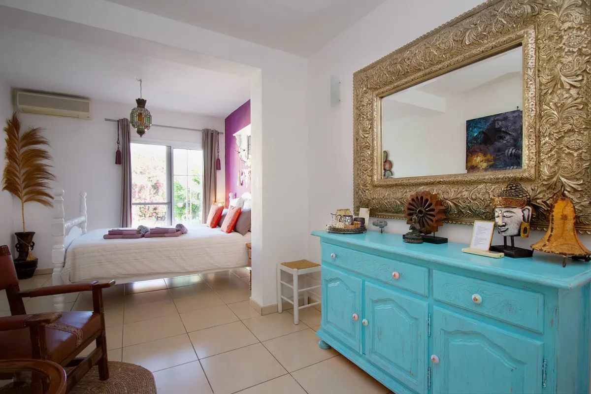 9a108c06-ce49-46be-bb96-976fcaa07742