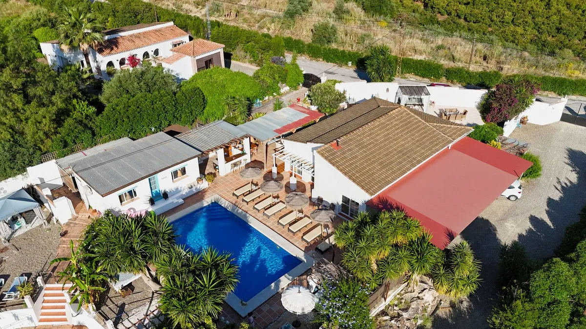 ef03d3fb-1a93-4965-a96a-9352cbabd62c