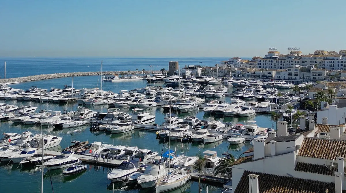 59dd518a-a7e4-40e9-aba1-4610bd696d26