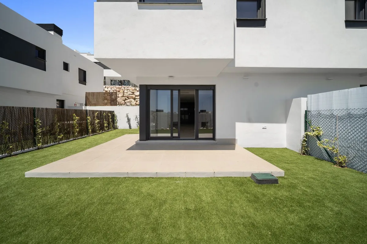 22a2e785-c4ea-4178-b00a-b86860dbc96f