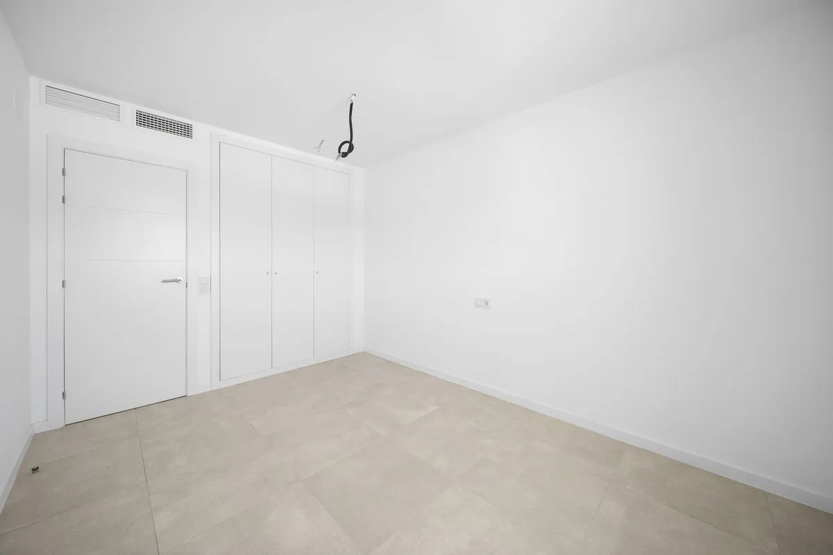 a4531b8a-3af0-4622-8f6e-88d220904d80