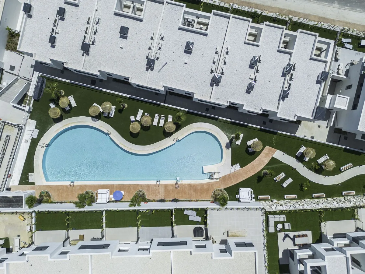 ef8f0b86-0318-4ce4-ab16-211e05b9ffa3