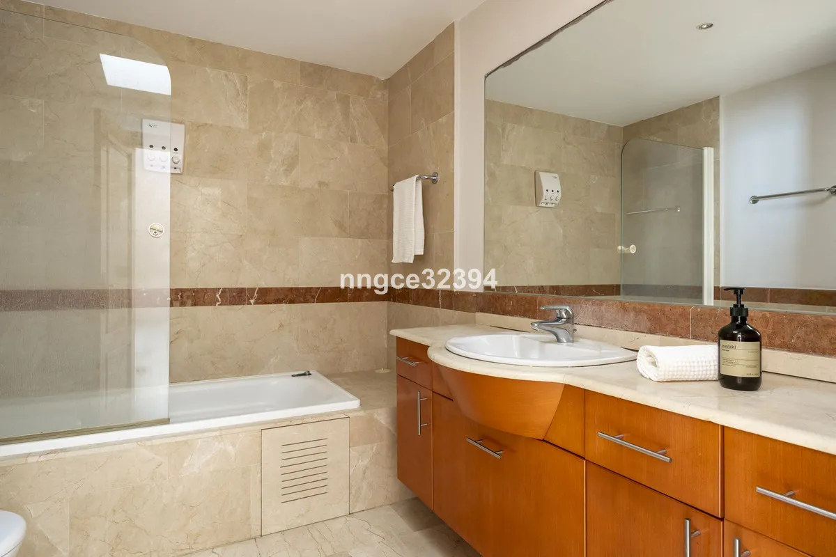 07dc0488-a951-41d8-800e-5f6fbca75e02