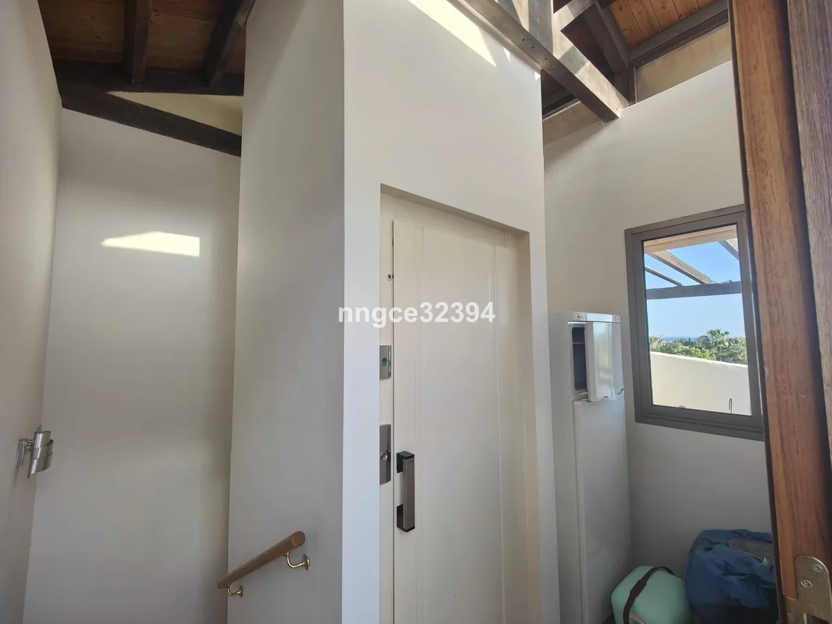 d0a4c32b-cb2d-4b9f-9e0b-468ec02b4af1