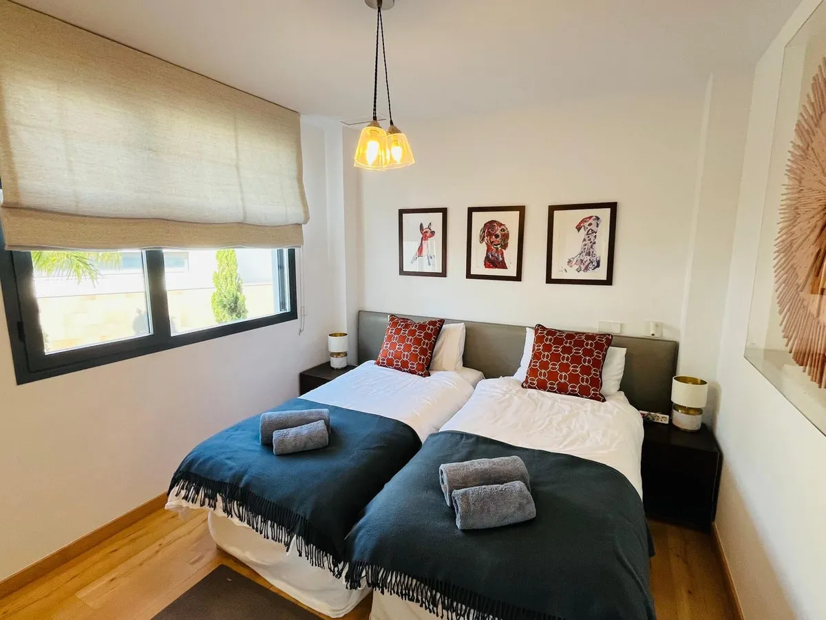 26acfb97-e418-4267-a83c-88e410c2d3bf