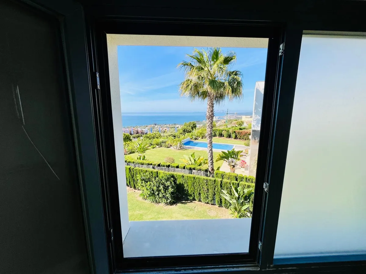 5595d4ea-060b-4fa0-a397-1269c3fabaa8