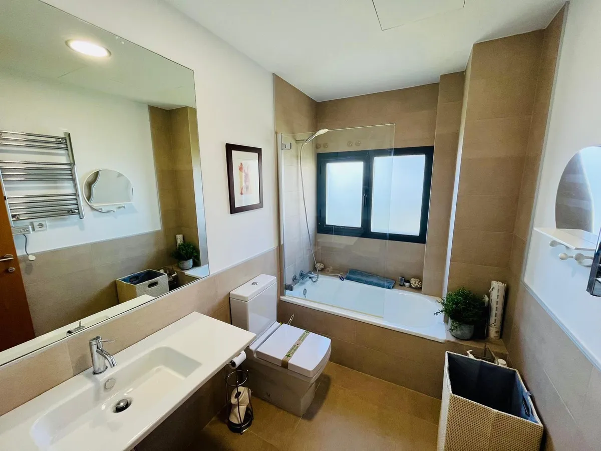 7e174235-9f85-4f1d-a3a2-bb10113dae8c