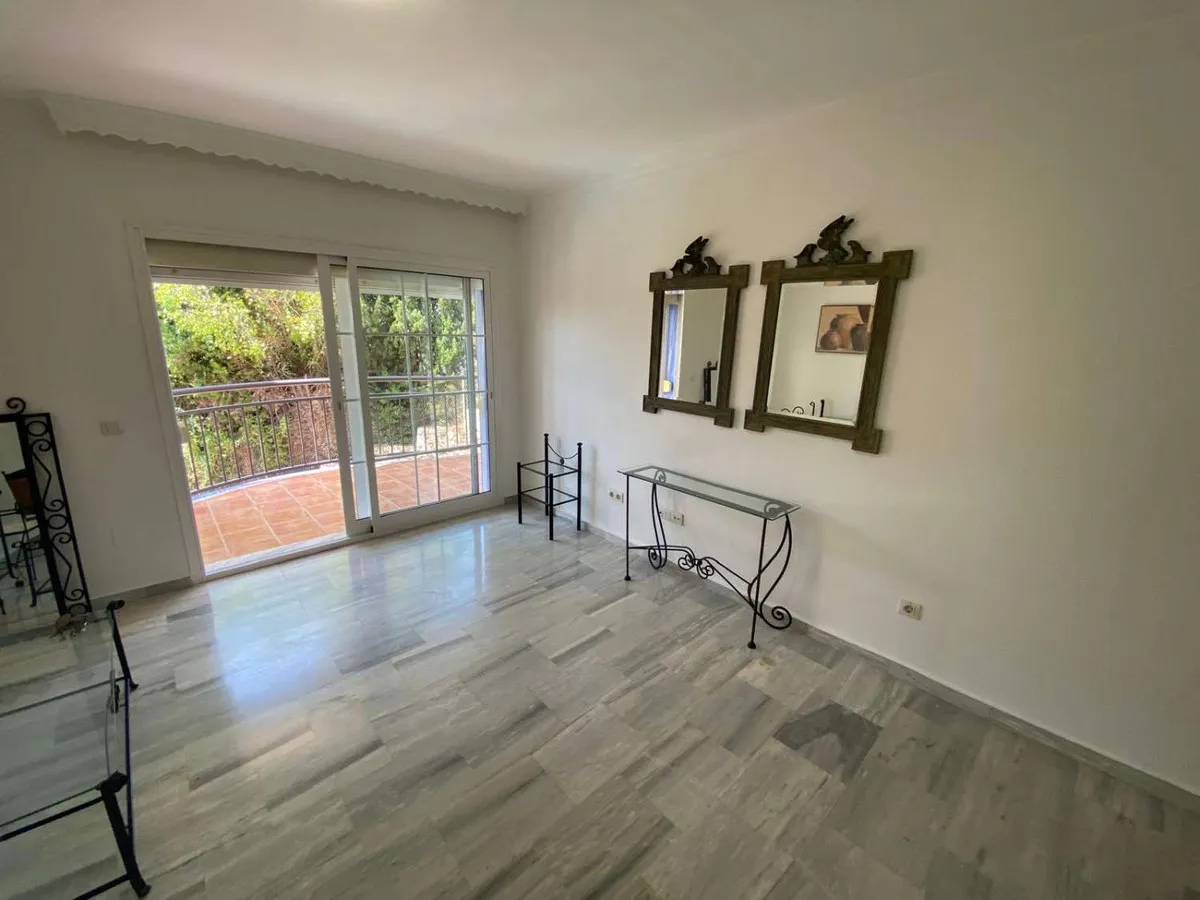 1762a778-068c-49a0-a317-bf8be40f82d6