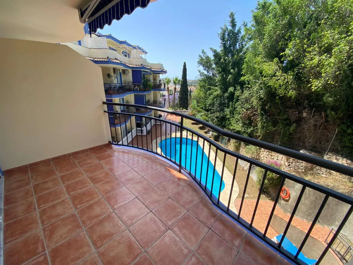 2fe22763-95d2-45ff-aaf9-58a8b3cb63b2