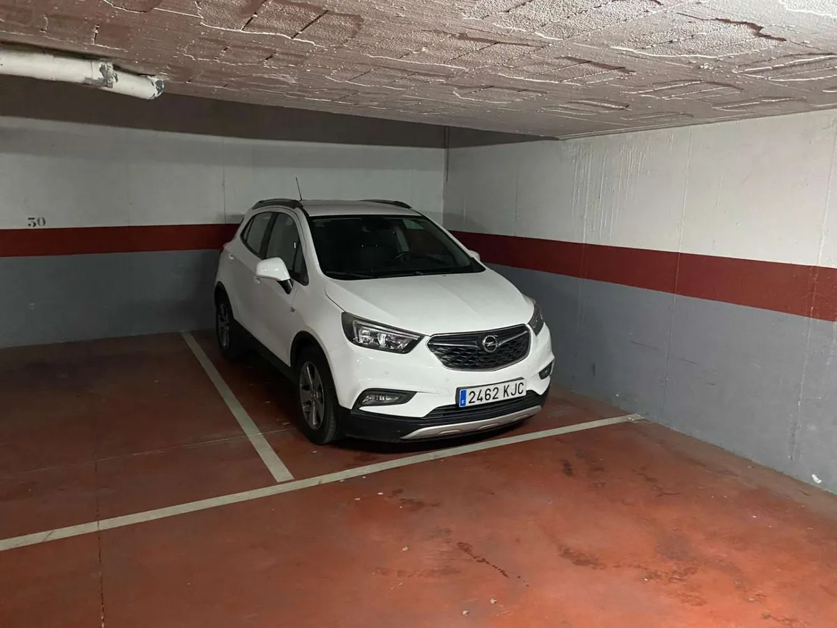 d41c1b6c-142b-4b72-a0a0-93059e315be6