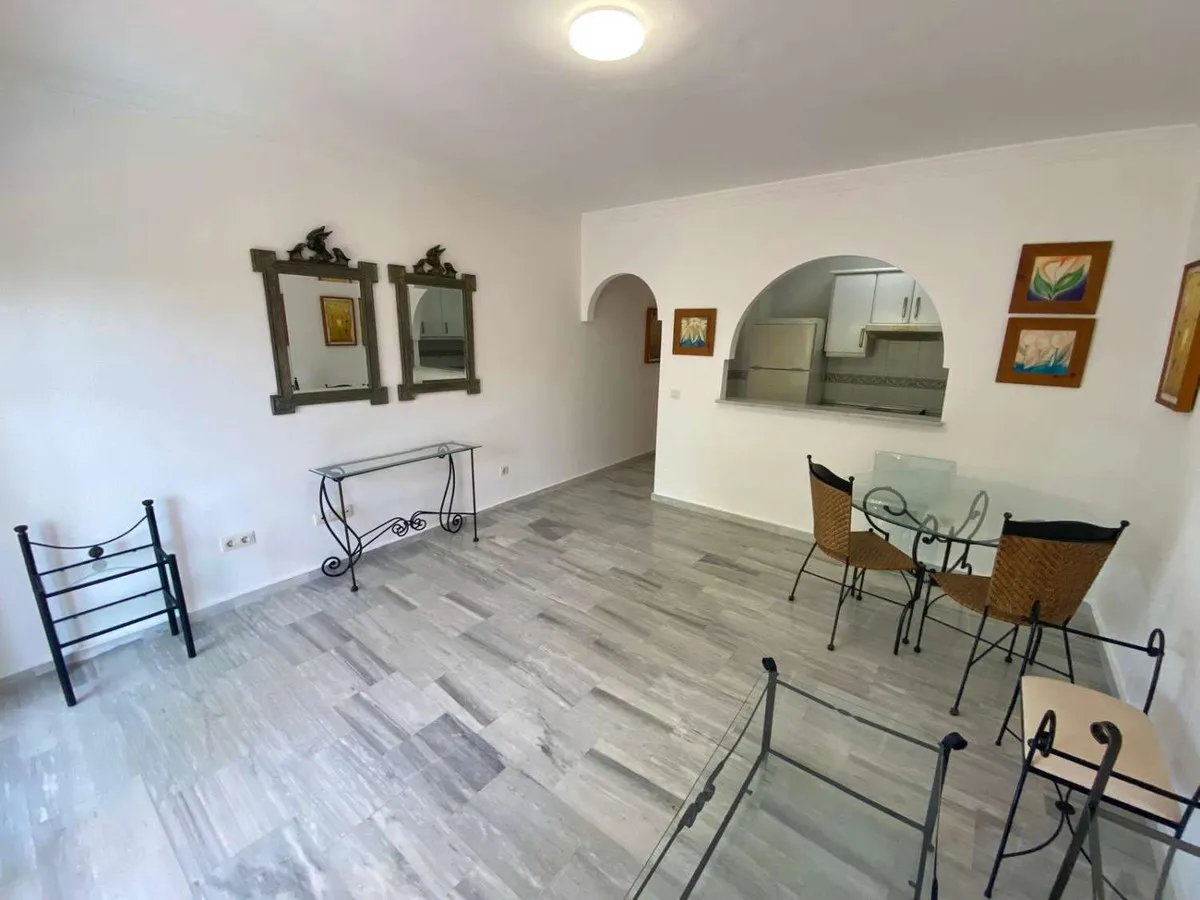 eea81d8c-781c-4c54-ba82-0e75609a26a5